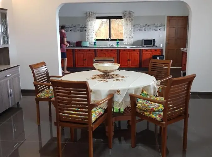 P M Hotel apartamentowy *